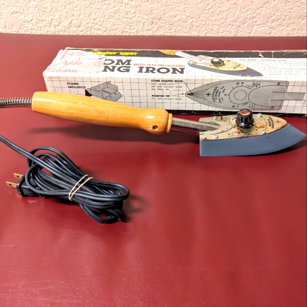 Thunder Tiger Sealing Iron
